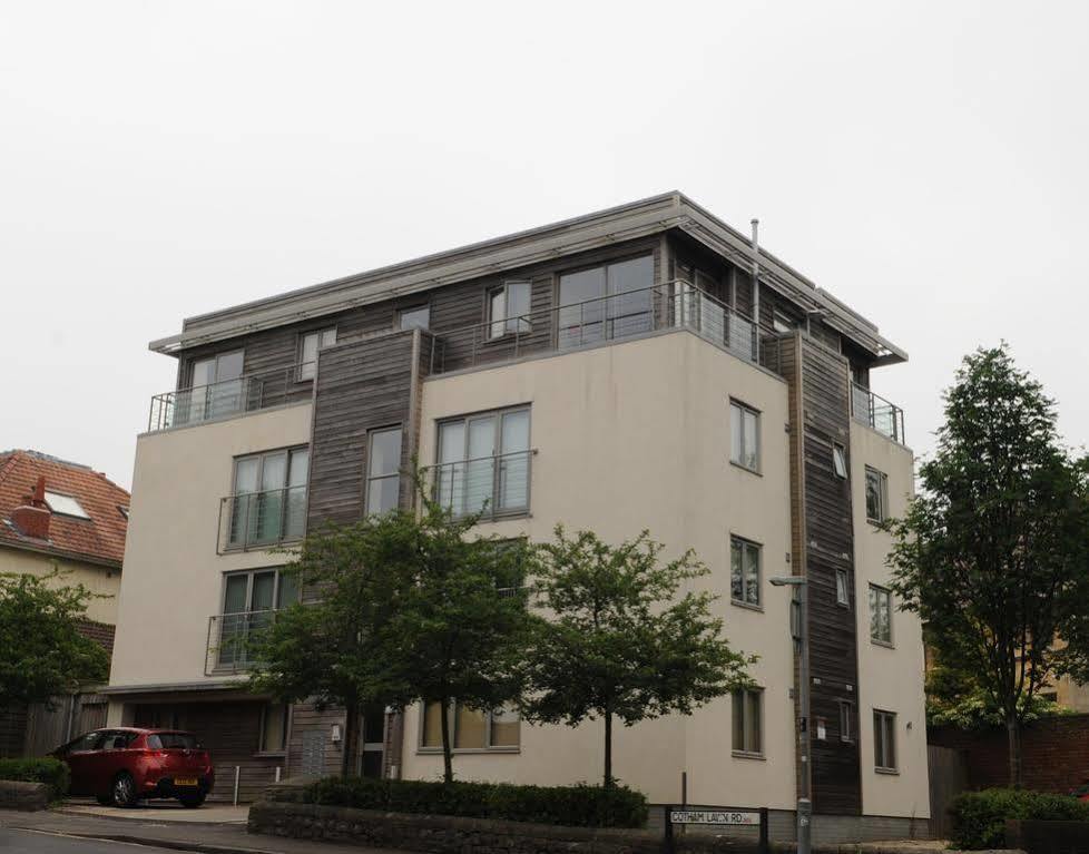 Your Stay Bristol Cotham Lawn Exterior foto