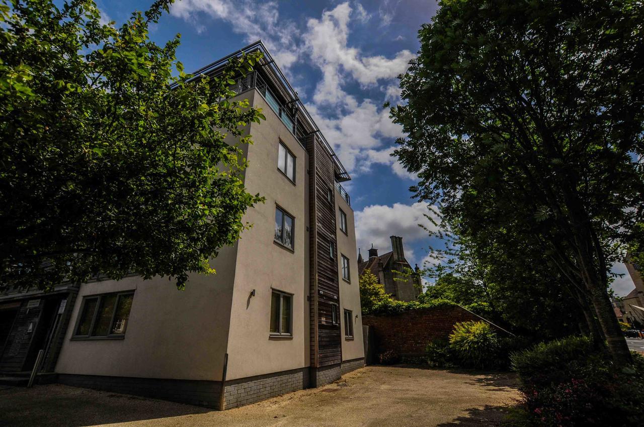 Your Stay Bristol Cotham Lawn Exterior foto
